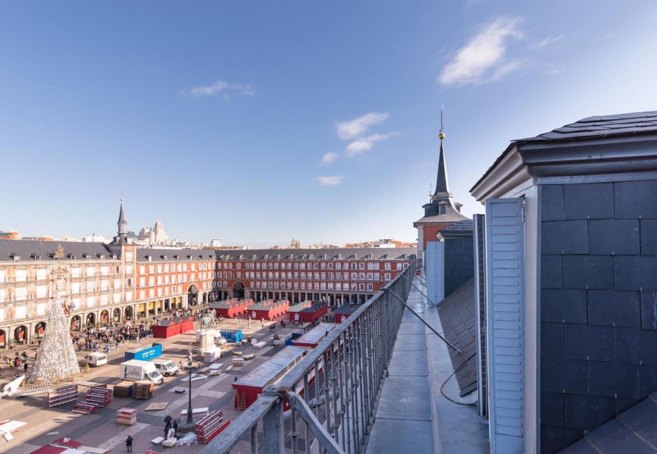 Historic Penthouse Plaza Mayor In マドリード エクステリア 写真